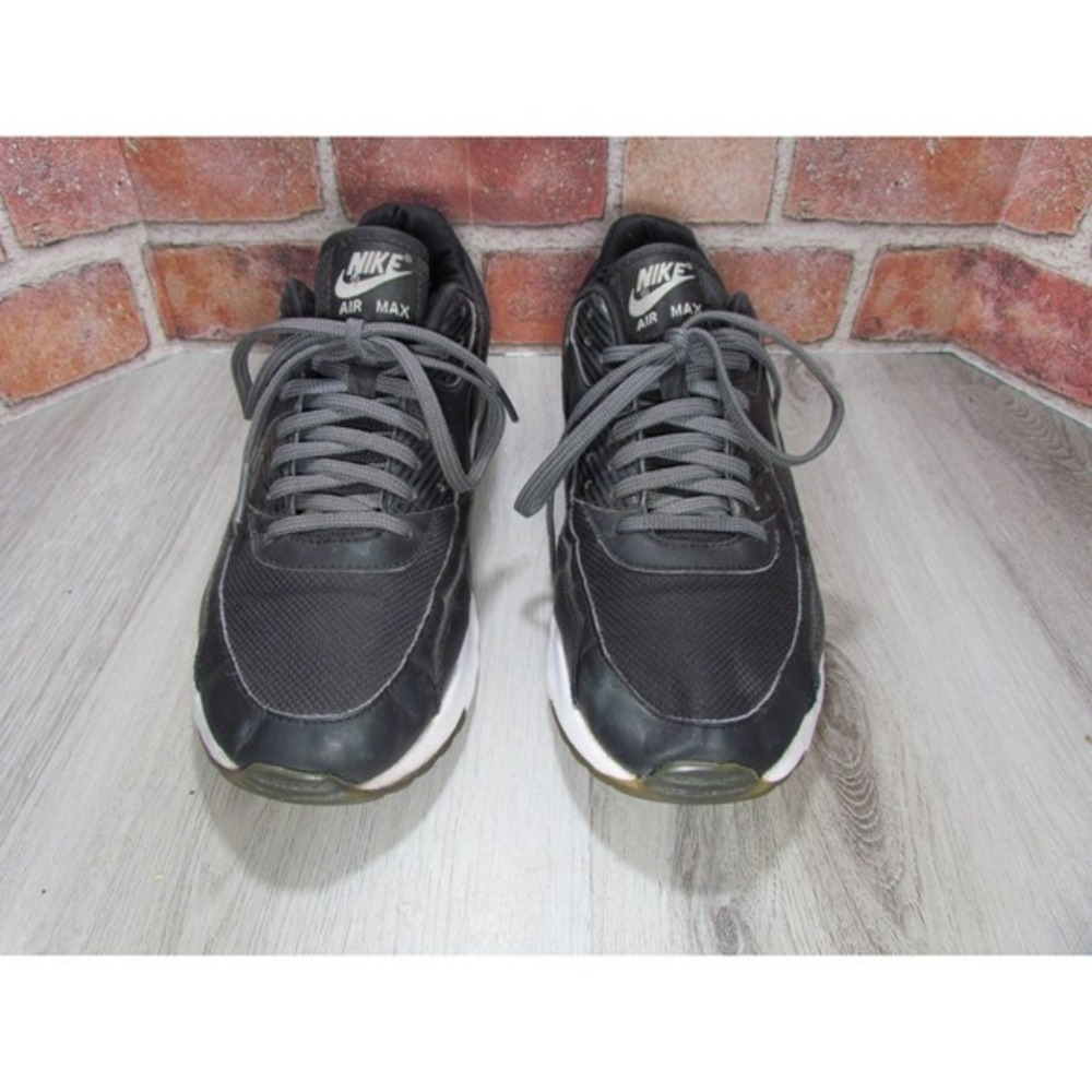Nike Air Max 90 ultra black x white womens 8.5